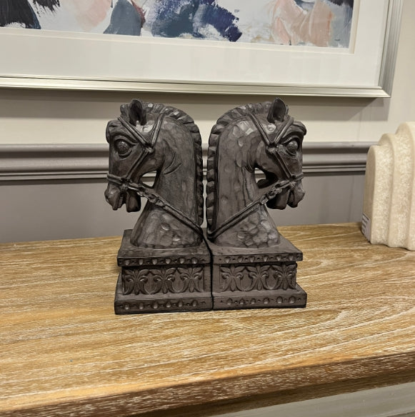 Horse Head Bookends (1 Pair)