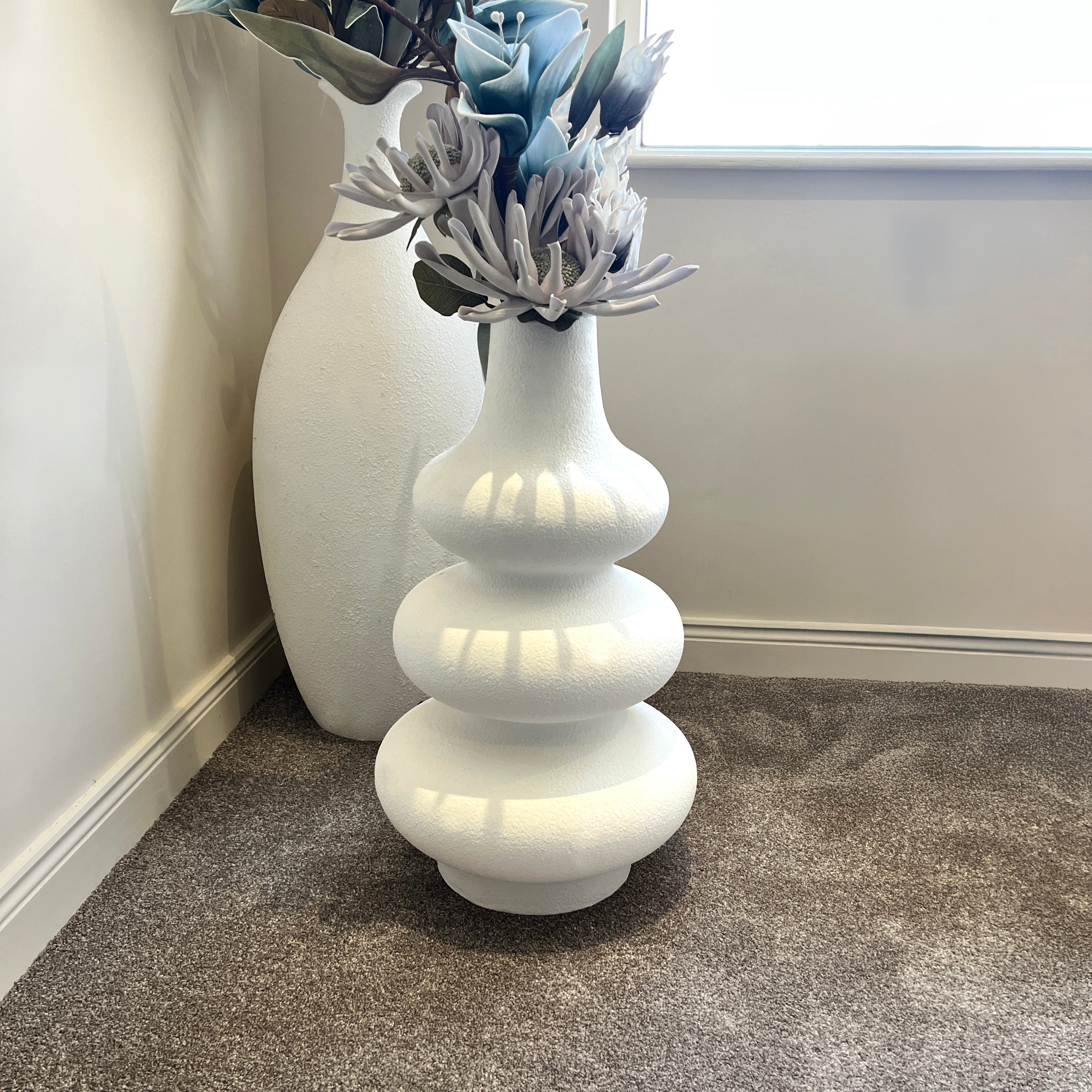 White Organic 3 Tier Resin Pot