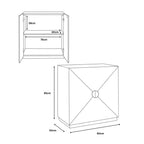 Dimensions of a rectangular box with measurements in centimeters.