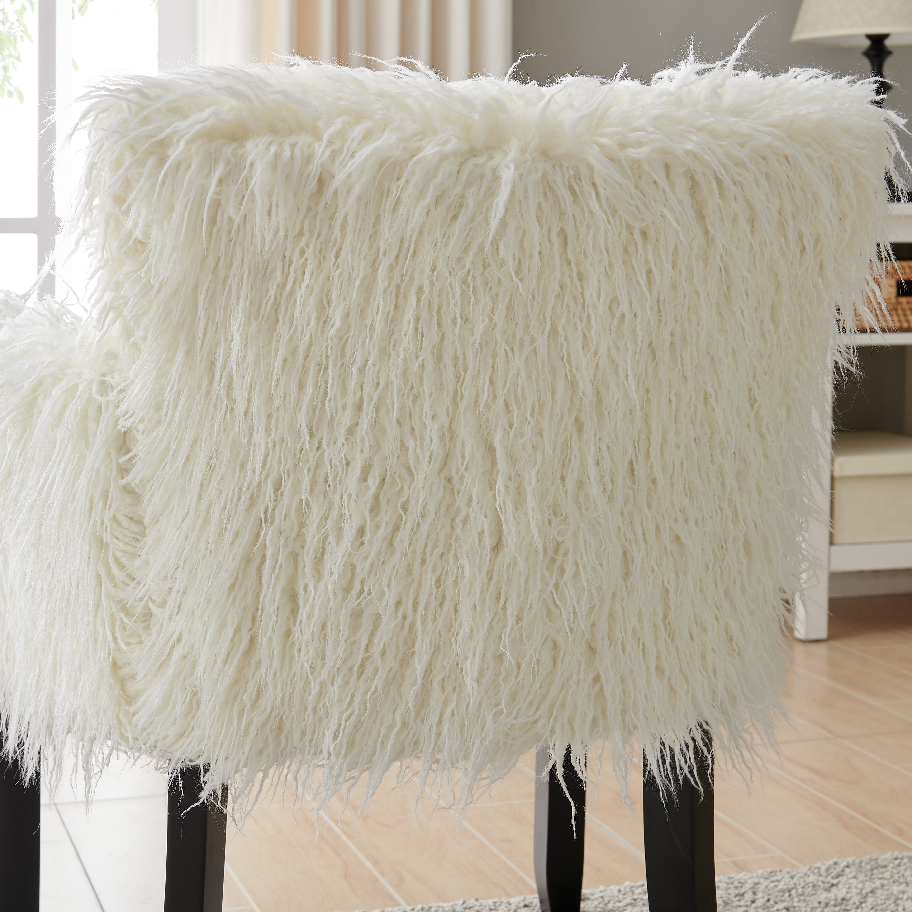 Faux Sheepskin White Tub Chair