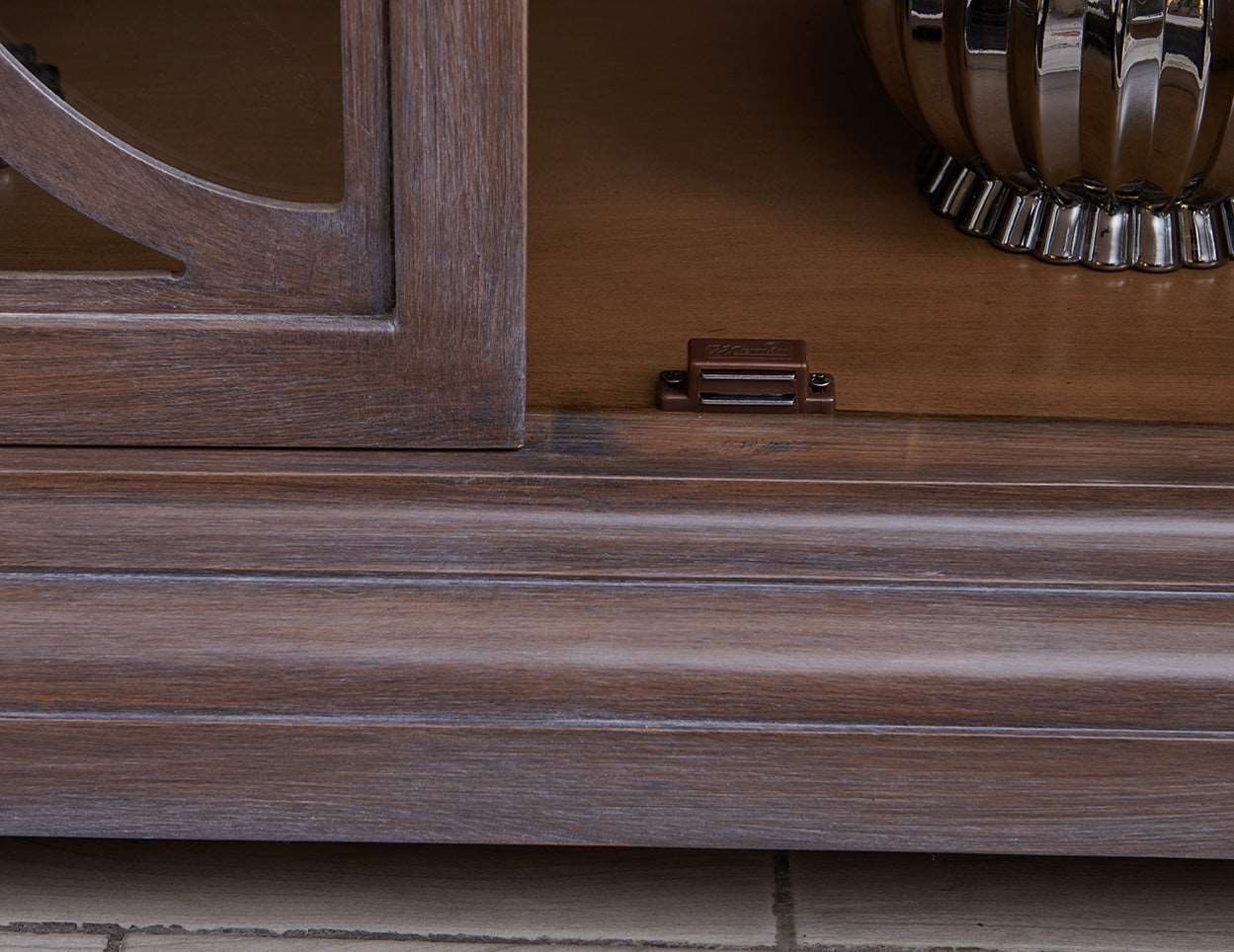 Berlino Sideboard & Mirror