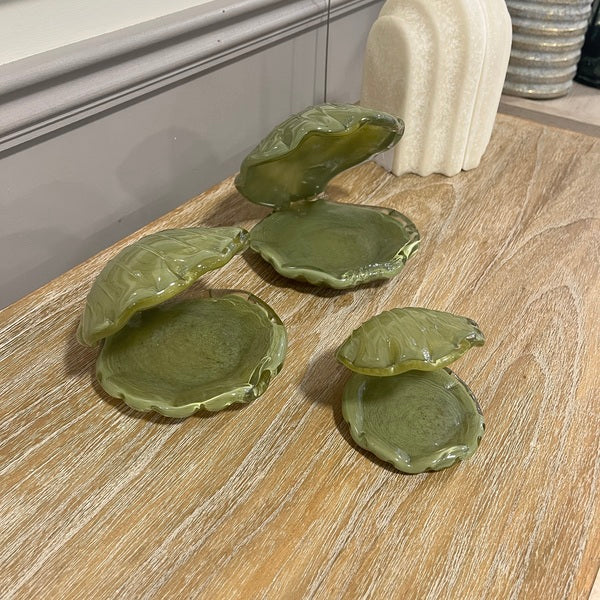 Set of 3 Clam Trinket Dishes