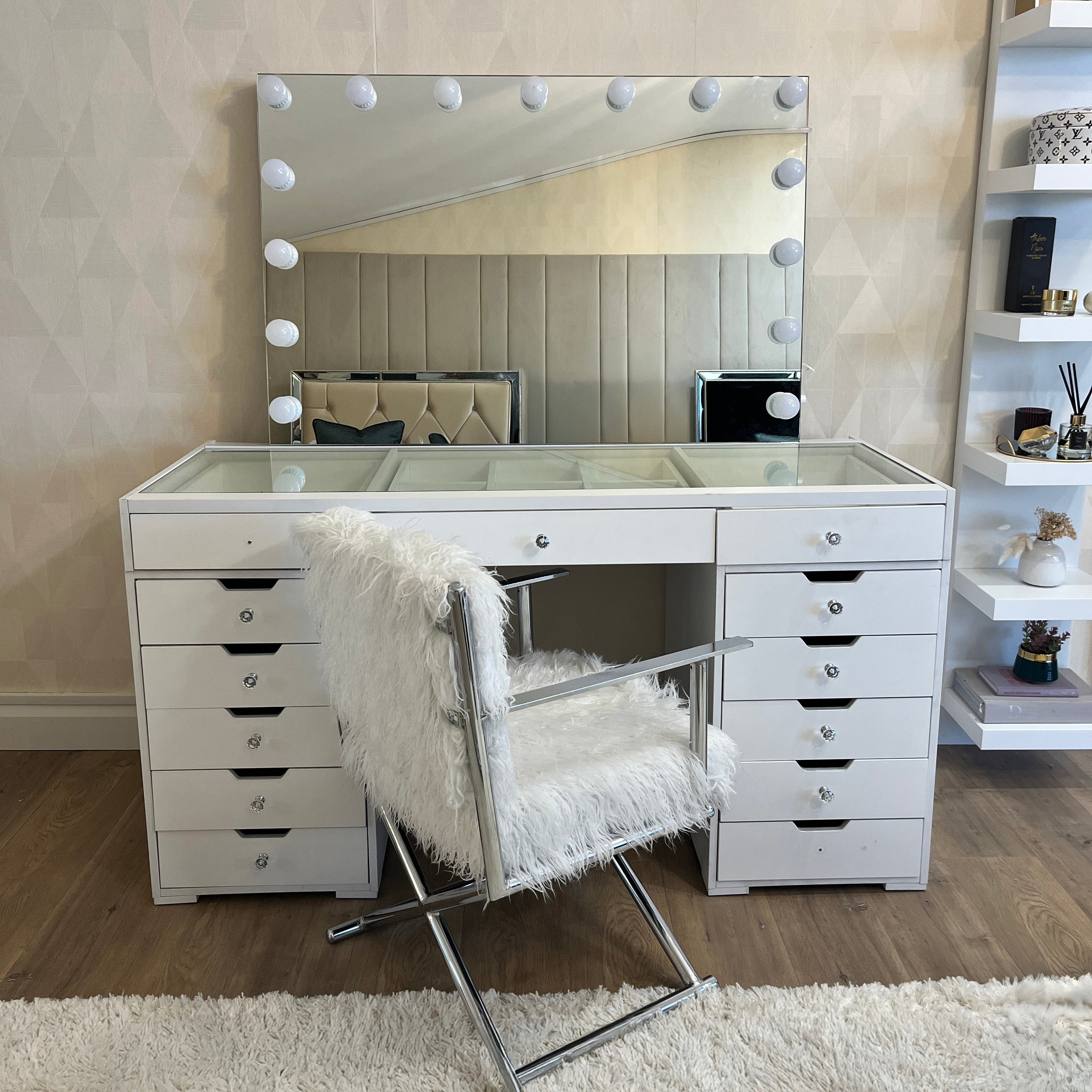 Hollywood White Dressing Table Pro