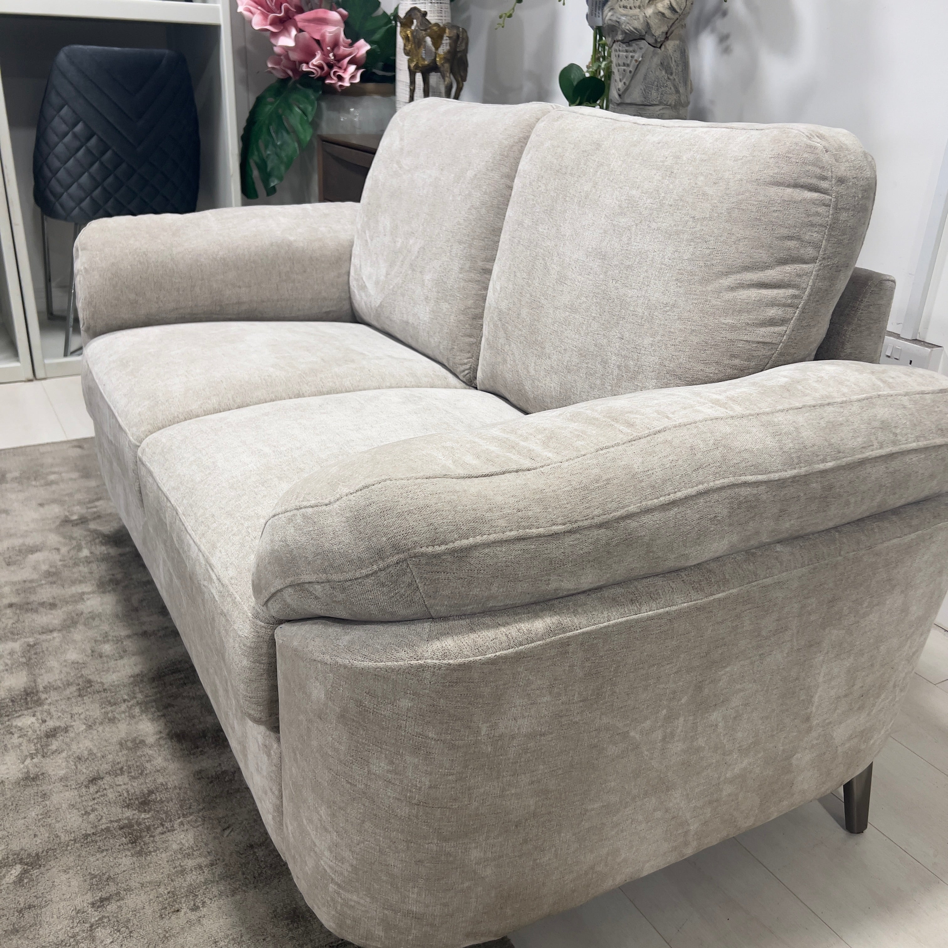 Camden 2 Seater in Cream
