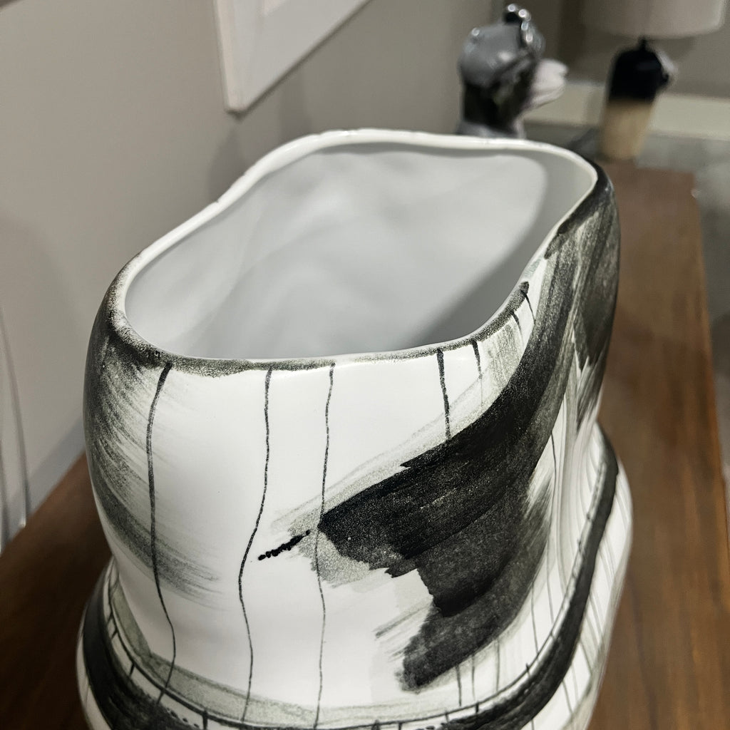 Ceramic Ink Painting Vase