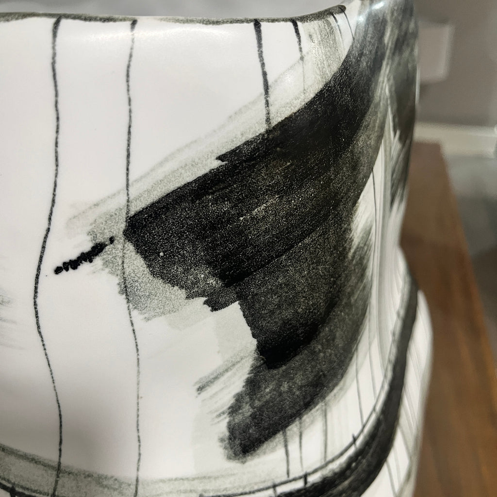 Ceramic Ink Painting Vase