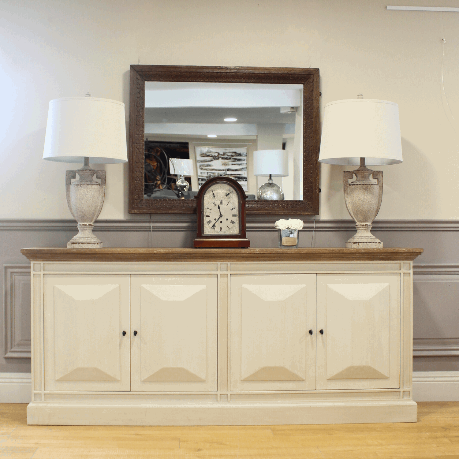 Devon 4 Door Sideboard - Rustic White / Oak Wash Top