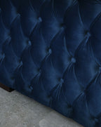 Moscow Snuggle Chair - Blue Velvet
