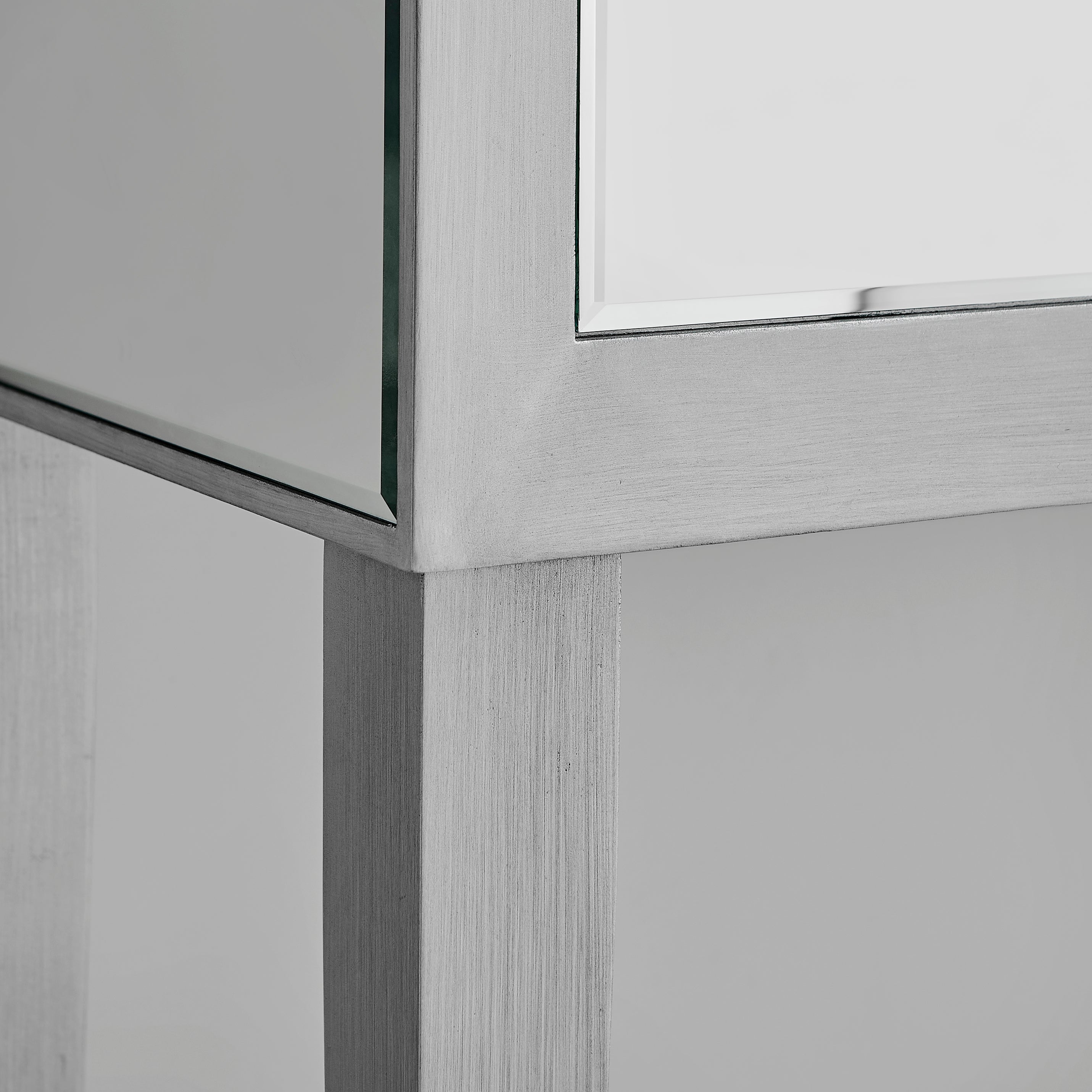 Navona Console Table