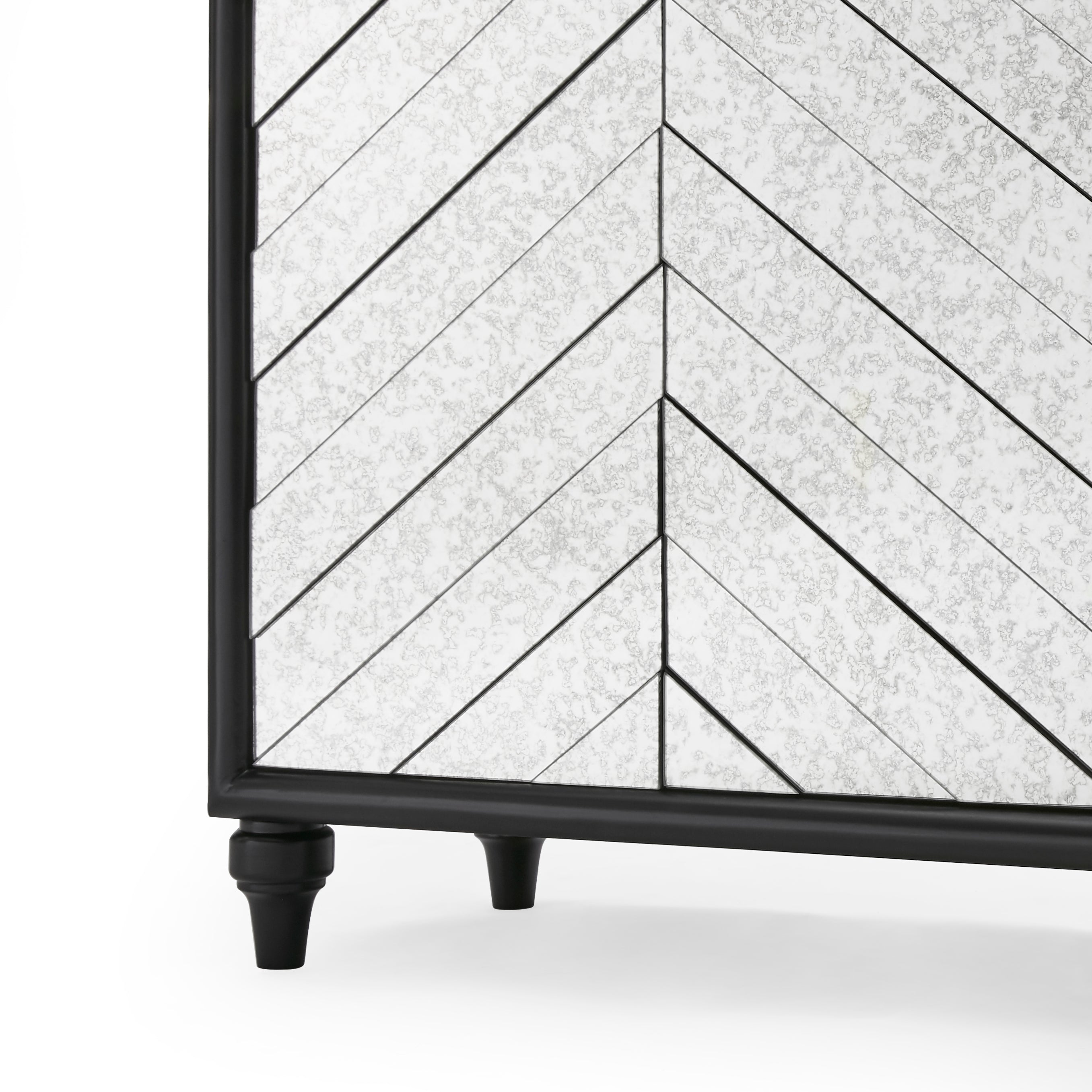 Isla 4 Door Sideboard