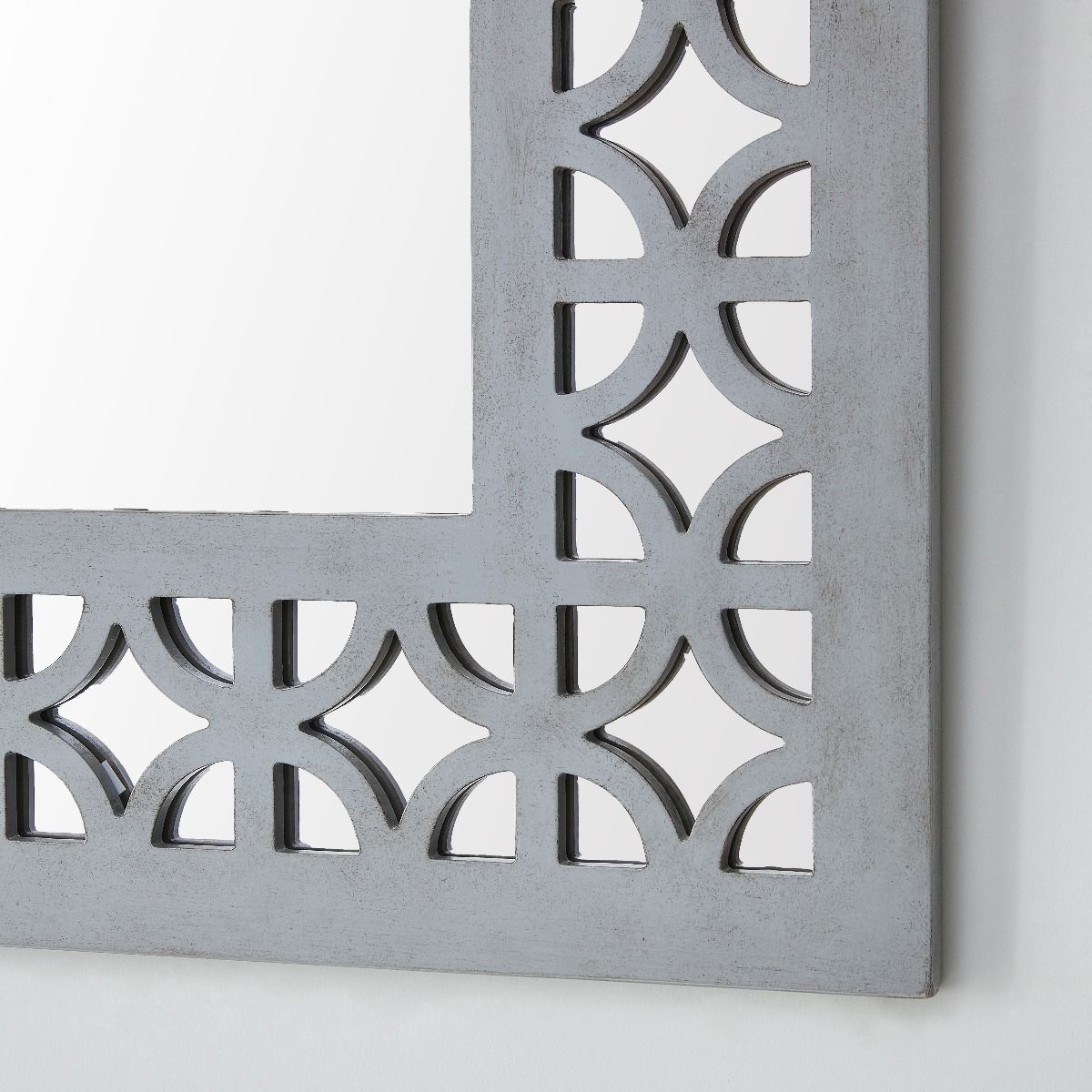 Russell Chest & Mirror