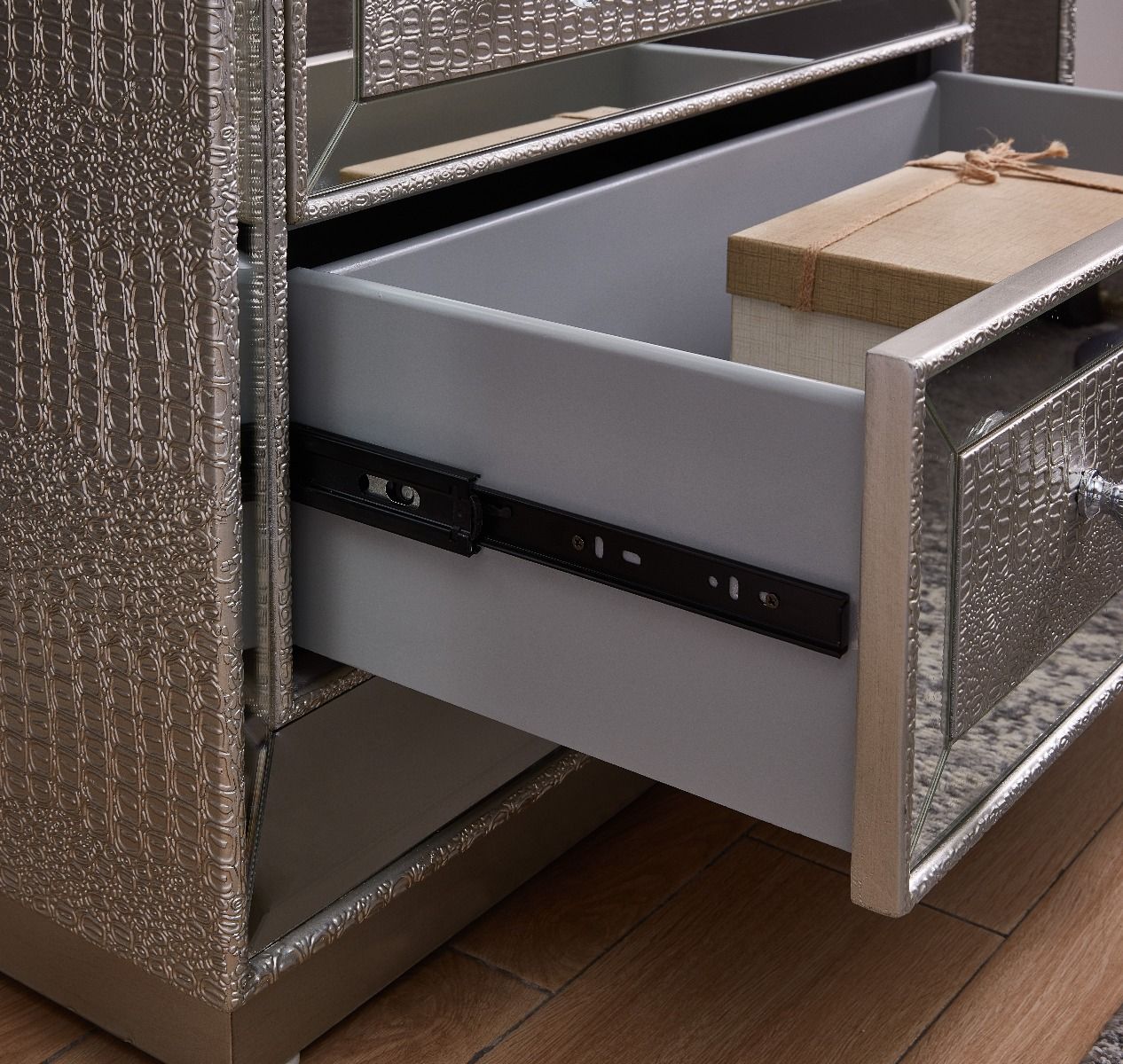 Sofia 3 Drawer Chest